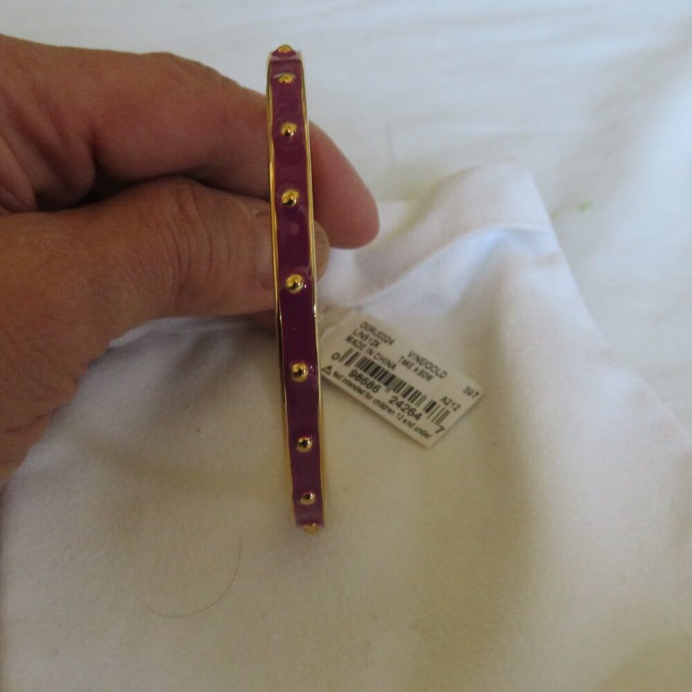 Kate Spade Enamel Hinged Bangle bracelet - Picture 4 of 4